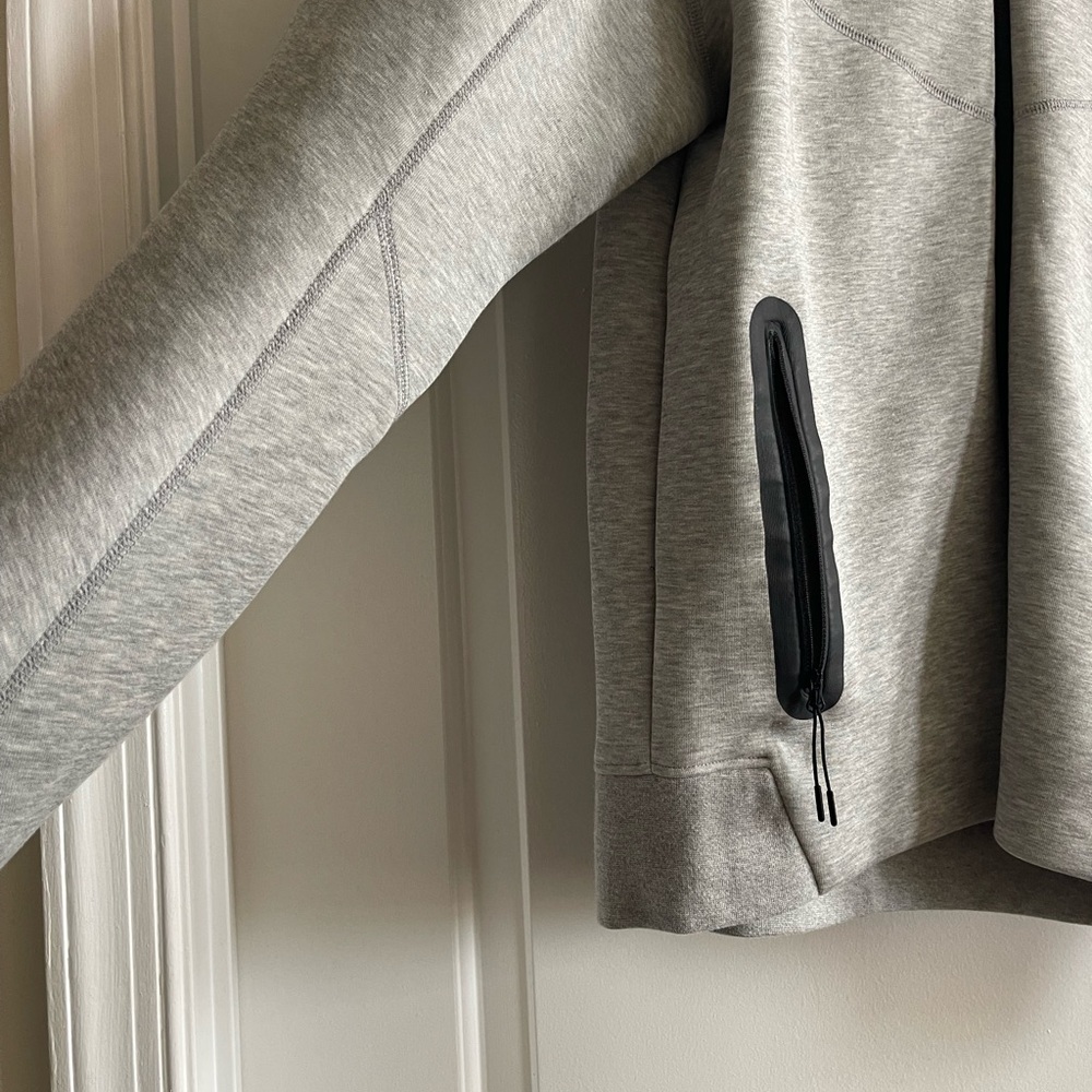 Nike Gray Zip-Up Jacket - Picture 2 of 11